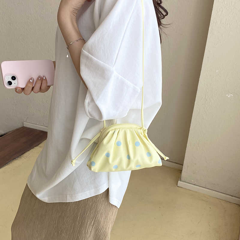 MOODS Tas Tangan & Dompet Desa - Women Bags Daily Use ulasan dan harga