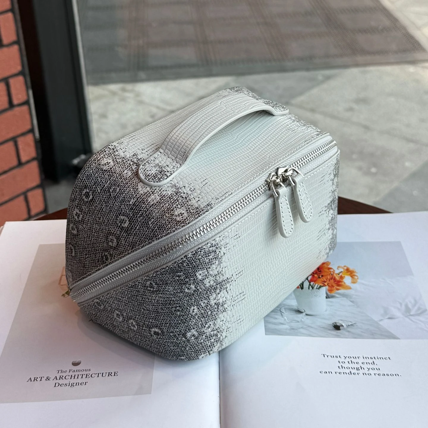 Tas Rias Kulit Sapi Motif Kuli - Women Bags Jw Pei ulasan dan harga